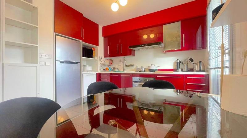 Appartement - 60 m² - 2 pièces