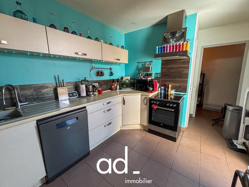 Maison - 90 m² - 4 pièces