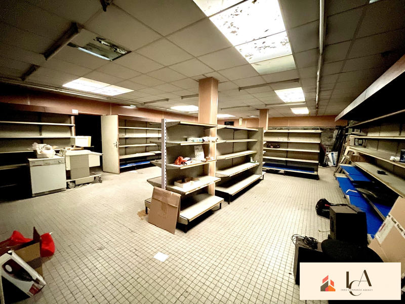 Local commercial - 226 m²