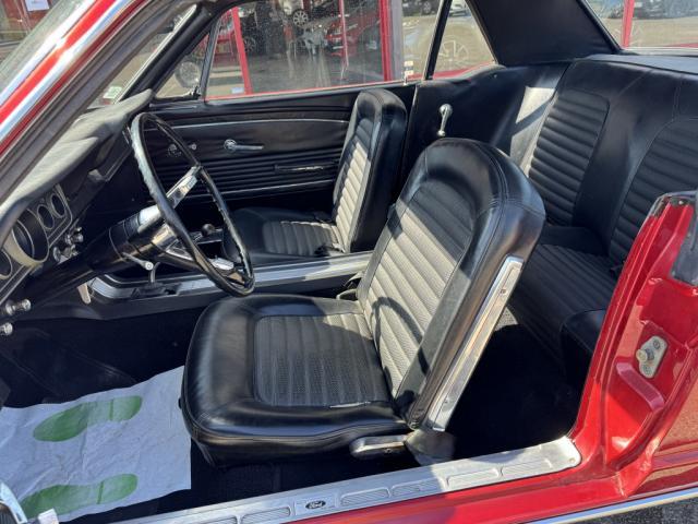 Ford Mustang t 200ci Hardtop Coupe Bvm