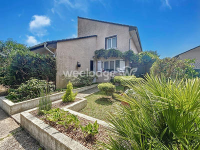 Maison - 86 m² - 5 pièces