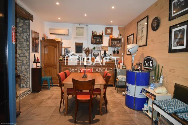 Maison - 140 m² - 5 pièces