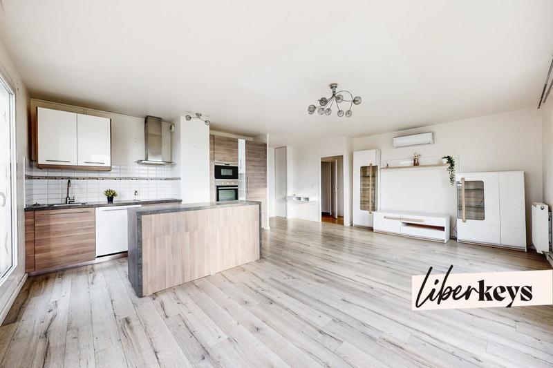 Appartement - 83 m² - 4 pièces