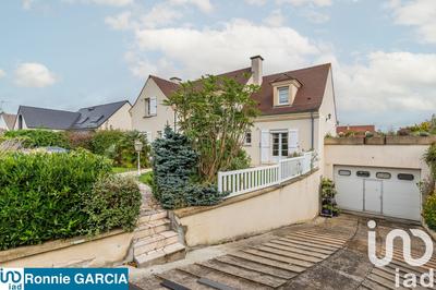 Maison - 176 m² - 7 pièces