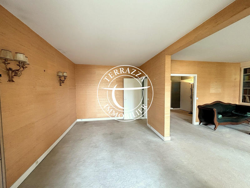 Appartement - 138 m² - 5 pièces