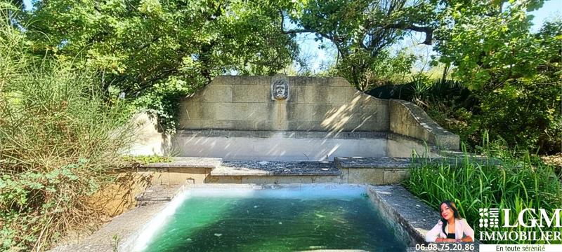 Villa - 300 m² - 8 pièces