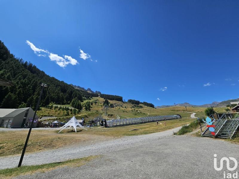 Local commercial - 171 m²