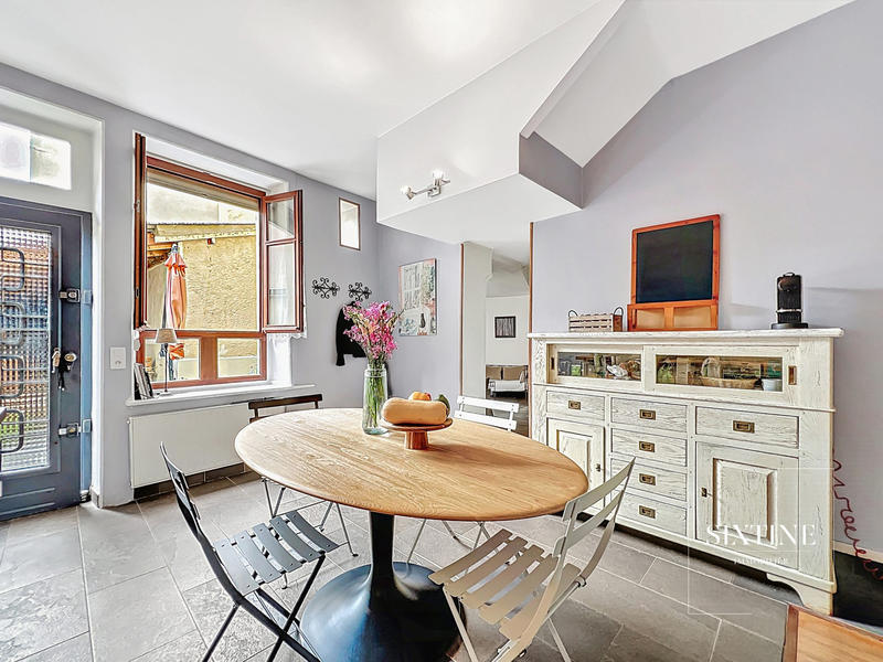 Maison - 82 m² - 4 pièces