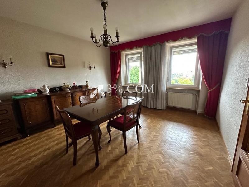 Maison de village - 252 m² - 11 pièces