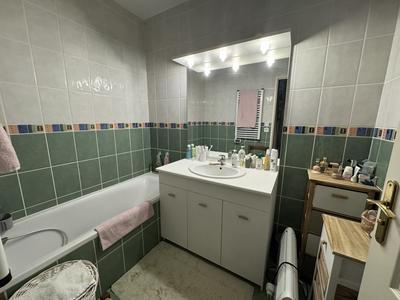 Appartement - 72 m² - 4 pièces