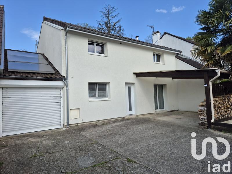 Maison - 135 m² - 6 pièces