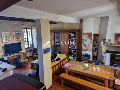 Maison de village - 168 m² - 8 pièces