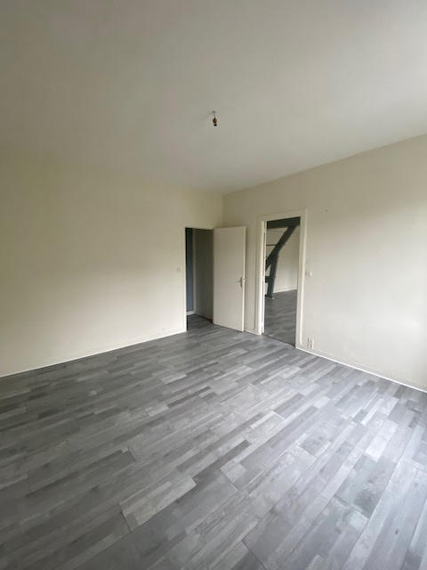 Appartement - 65 m² - 2 pièces