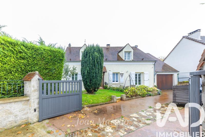 Maison - 157 m² - 7 pièces
