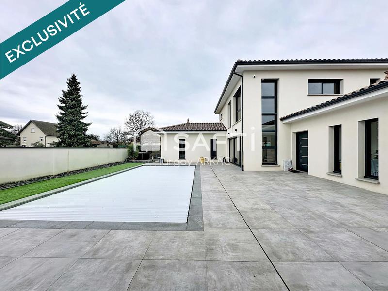 Maison - 194 m² - 6 pièces