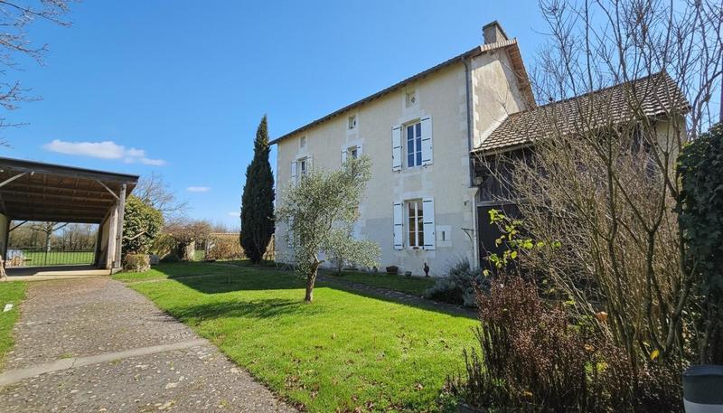 Maison de maîtres - 145 m² - 5 pièces