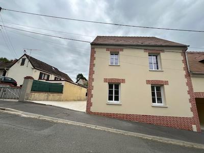 Maison - 86 m² - 4 pièces