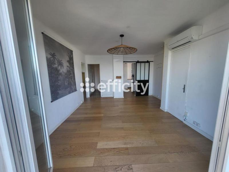 Appartement - 58 m² - 3 pièces