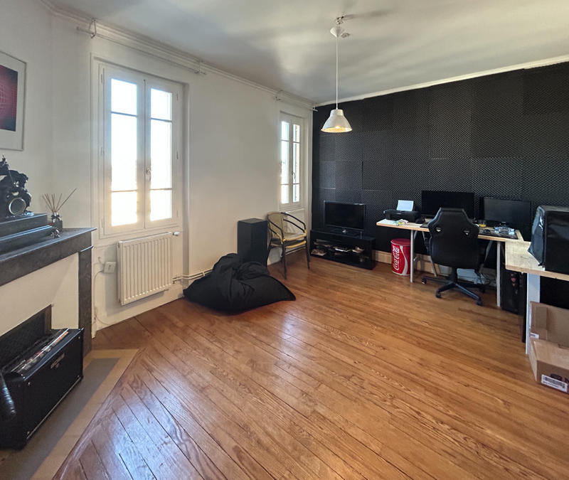 Maison - 98 m² - 3 pièces