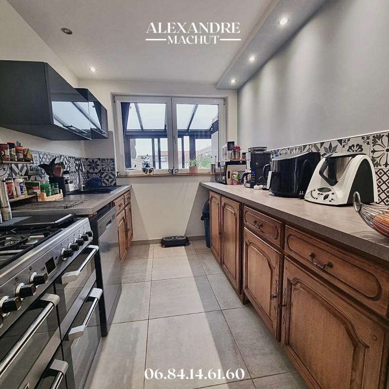 Maison - 77 m² - 5 pièces