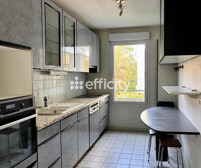 Appartement - 87 m² - 4 pièces