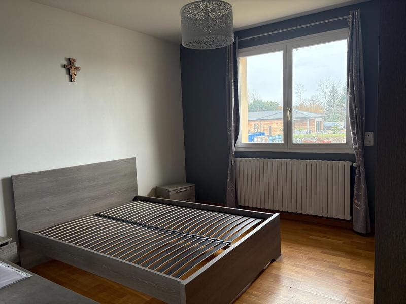 Maison - 235 m² - 8 pièces