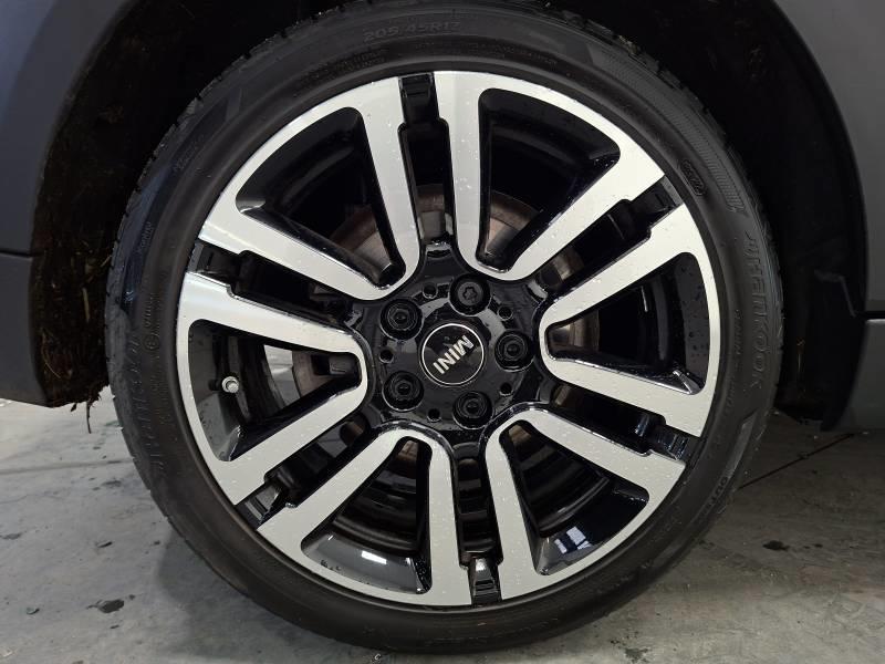 Mini Mini Hatch 5 Portes Cooper 136 ch Dkg7 Essential