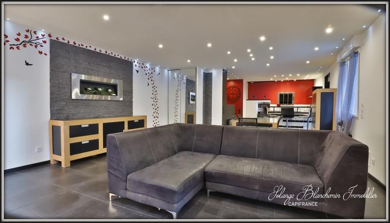 Maison traditionnelle - 175 m² - 7 pièces