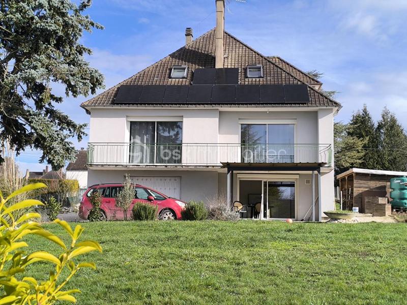 Pavillon - 228 m² - 10 pièces