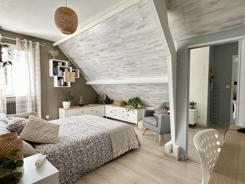 Maison - 96 m² - 4 pièces