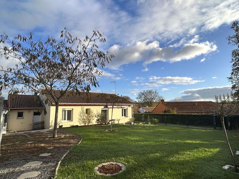 Maison - 92 m² - 5 pièces