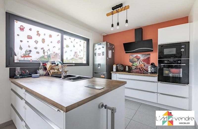 Maison - 87 m² - 4 pièces