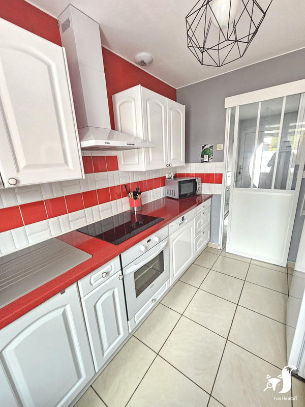 Maison - 74 m² - 5 pièces