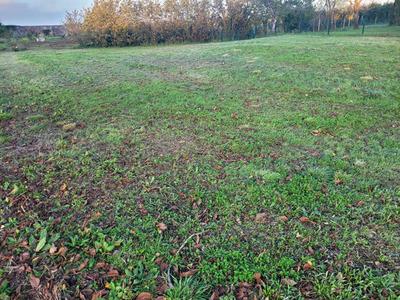 Terrain constructible - 738 m²