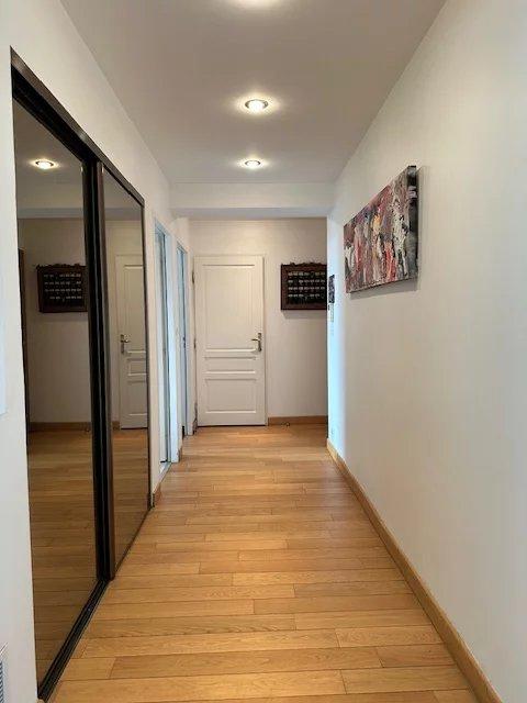 Appartement - 86 m² - 3 pièces