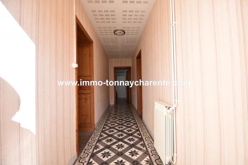 Maison - 190 m² - 9 pièces