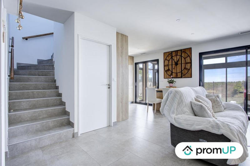 Maison - 85 m² - 4 pièces