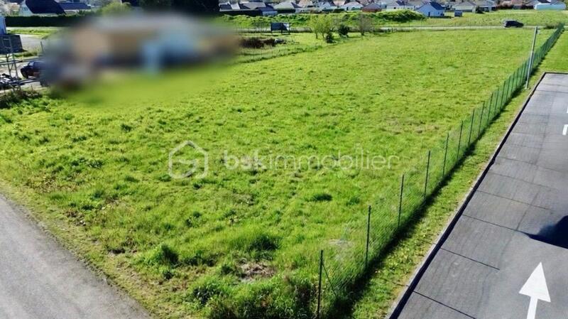 Terrain industriel - 3 185 m²