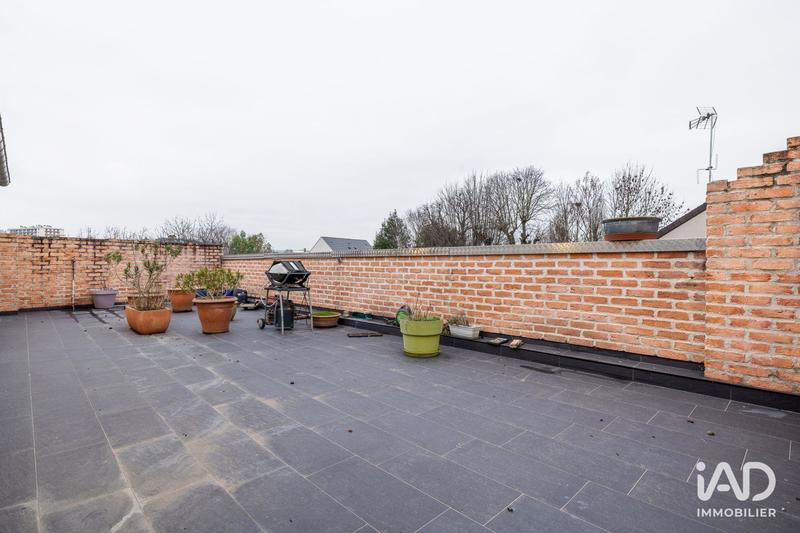 Local commercial - 297 m²