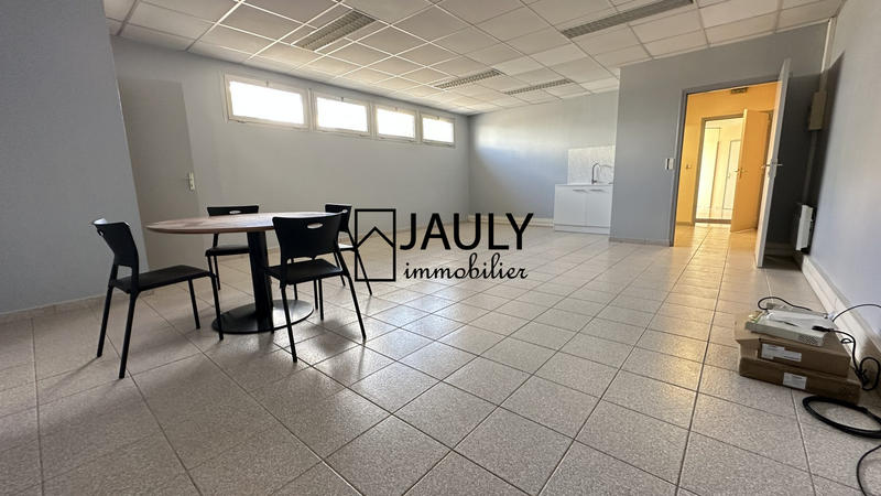 Bureau - 29 m² - 1 pièce