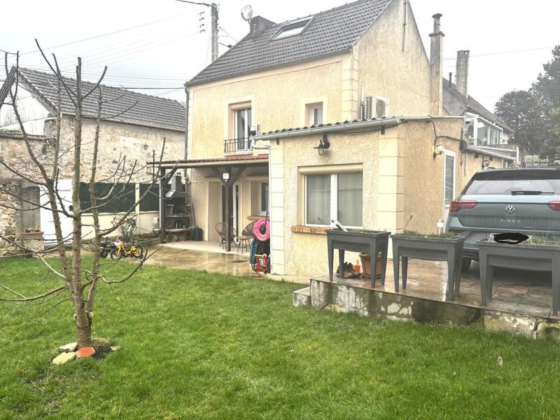 Maison - 91 m² - 3 pièces