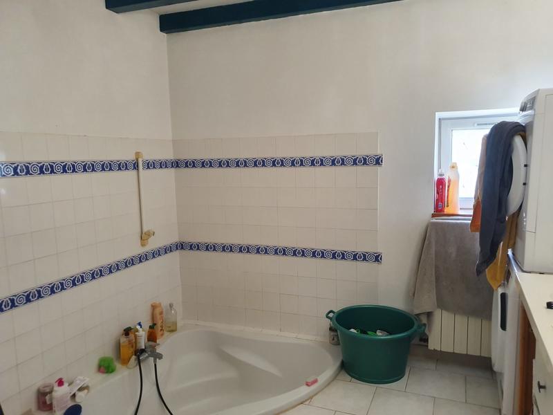 Maison - 300 m² - 11 pièces