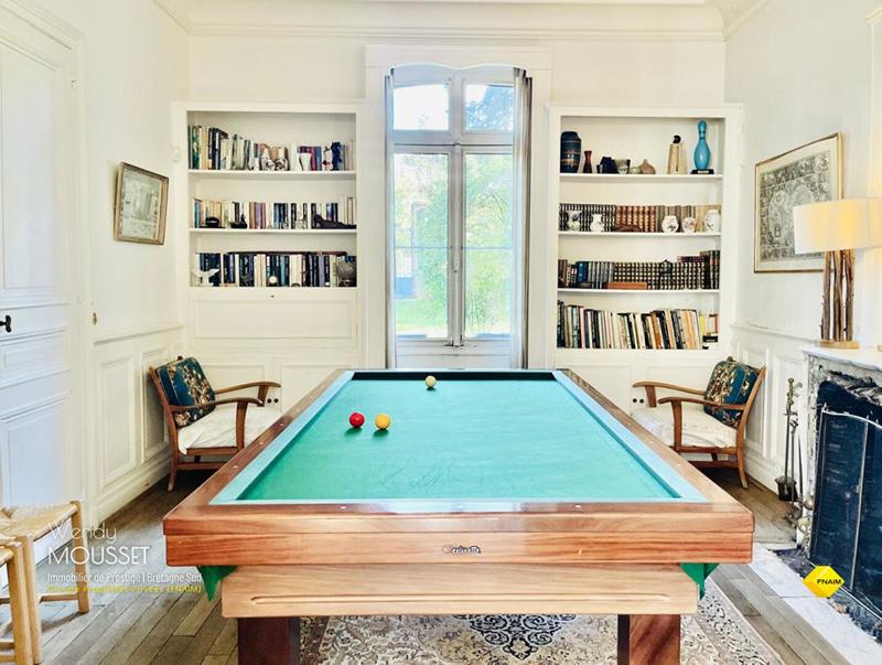 Villa - 398 m² - 16 pièces