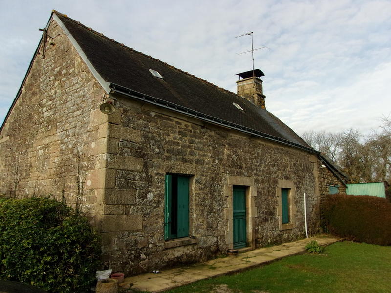 Maison - 96 m² - 5 pièces