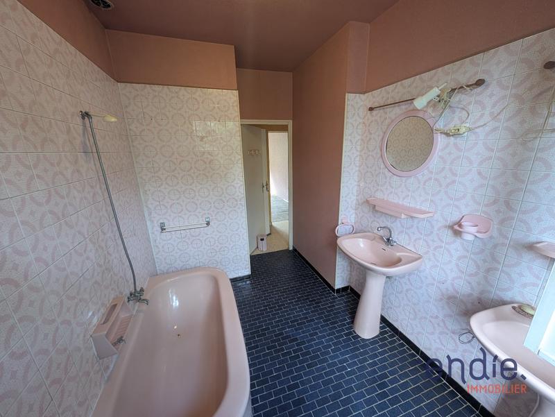 Maison - 158 m² - 6 pièces