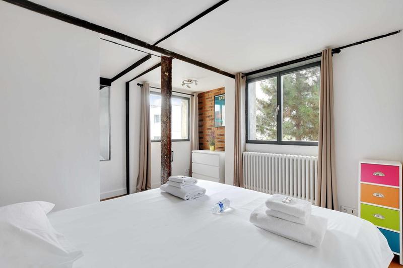 Loft - 106 m² - 4 pièces