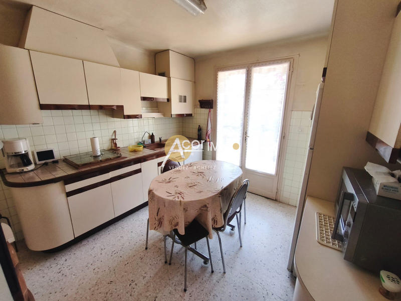 Maison - 100 m² - 5 pièces