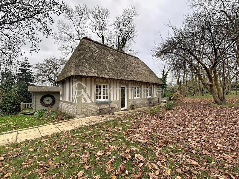 Maison traditionnelle - 210 m² - 7 pièces