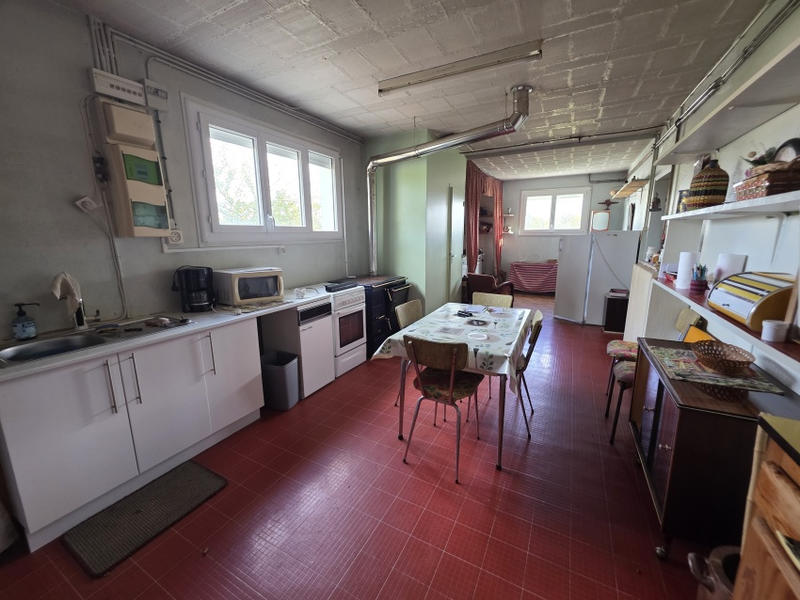 Maison - 122 m² - 4 pièces