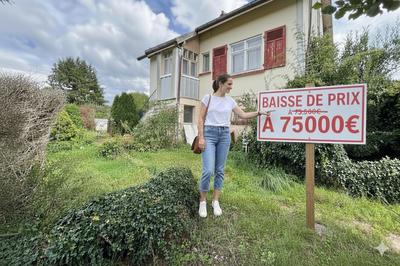 Maison - 90 m² - 5 pièces